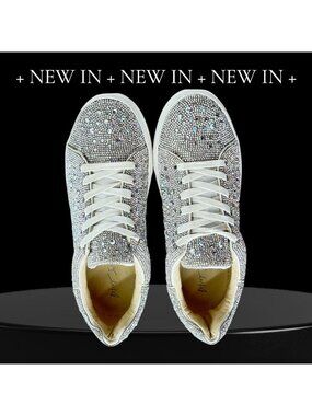 Betsey Johnson Sidney Suton Sparkling Rhinestone Shoes Womens Size 8.5 M Sneaker